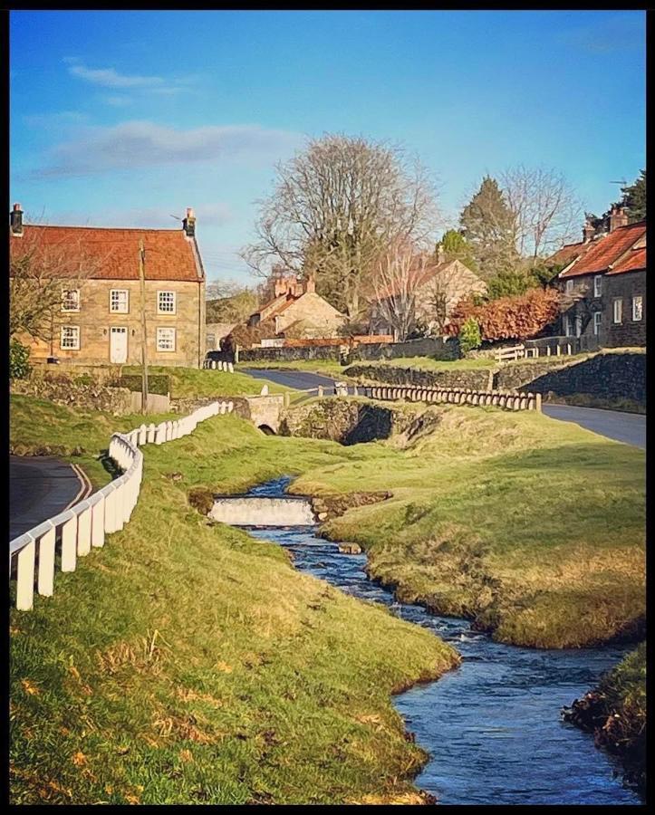 Burnley House Bed & Breakfast Hutton le Hole Bagian luar foto